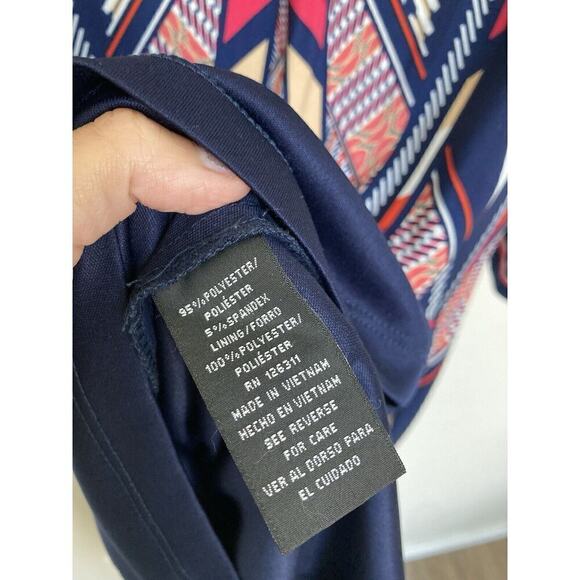 NWOT Ronni Nicole sz 10 shift dress aztec southwestern multi stretch 3/4 sleeve - Picture 4 of 5